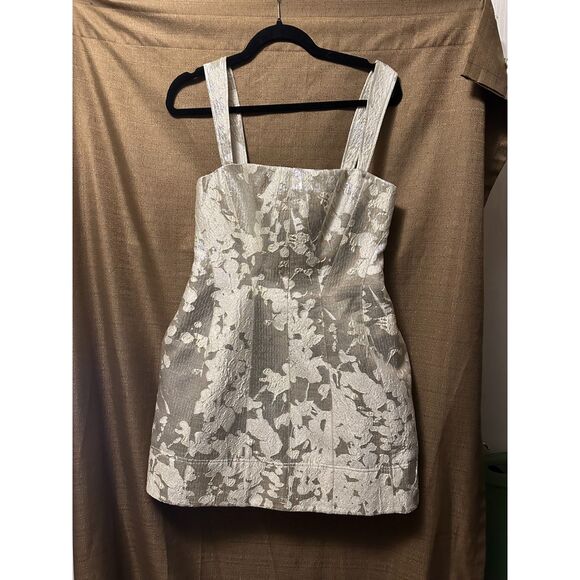 NWT Simkhai Womans Lydia Mini Dress Silver Designed Size 6 - Picture 1 of 8